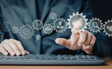 Renato de Castro Longo Furtado Vianna explica como a gestão financeira estratégica ajuda empresas a planejar caixa, precificar corretamente e crescer de forma sustentável no mercado B2G.