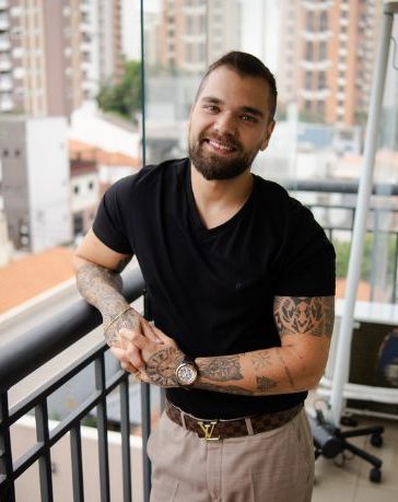 Lucas Peralles