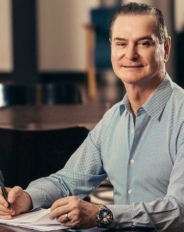 Márcio Alaor de Araújo